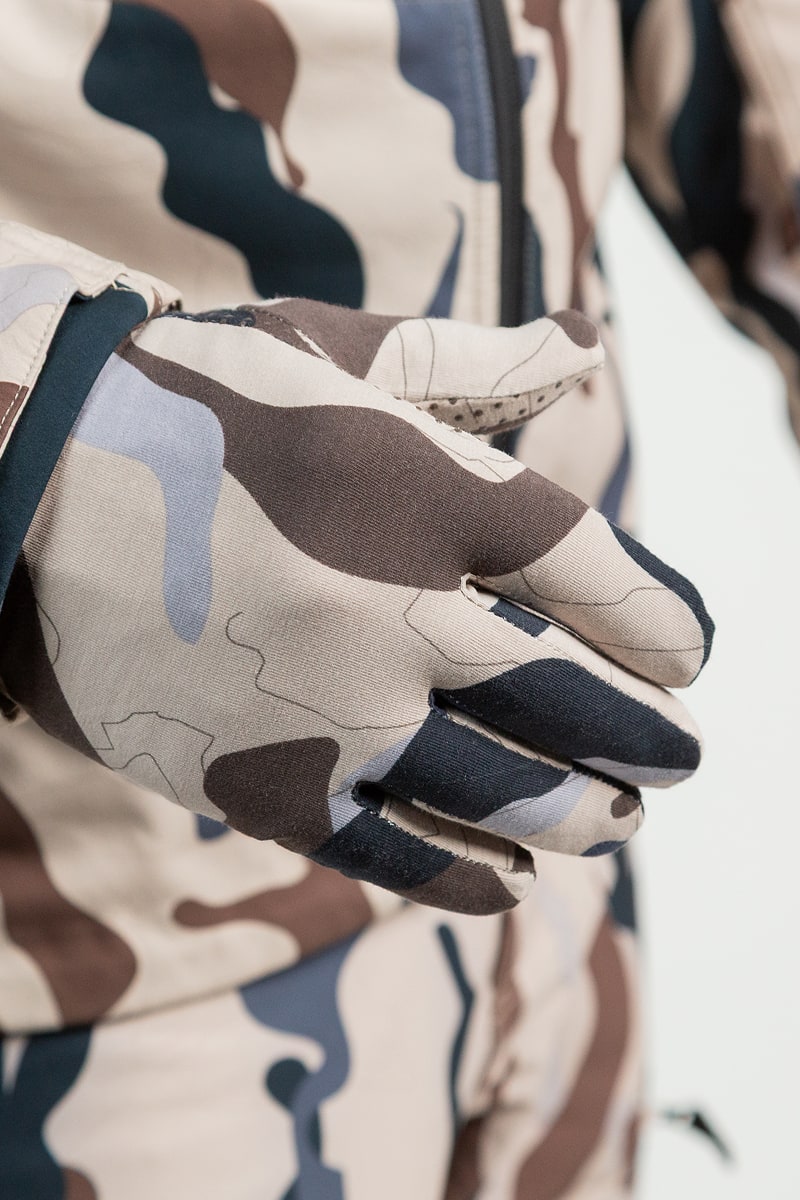 Crest Gloves